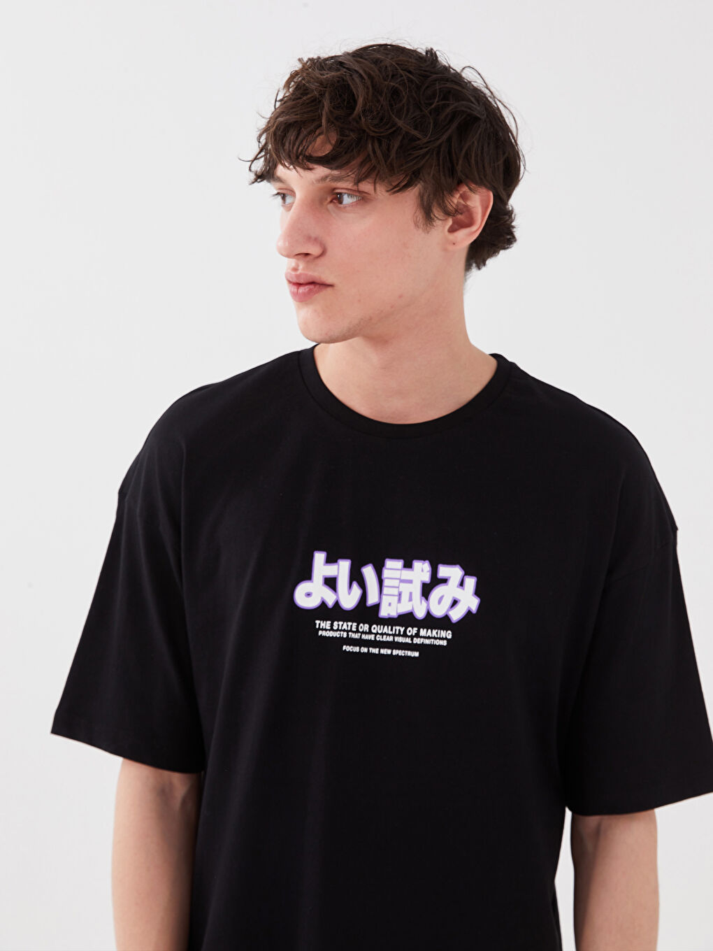 Siyah Bisiklet Yaka Kısa Kollu Baskılı Penye Erkek Tişört-1