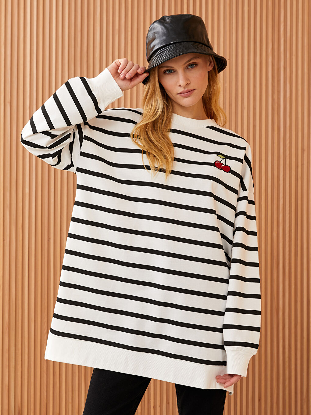 Siyah Çizgili Oversize Kadın Sweatshirt Tunik