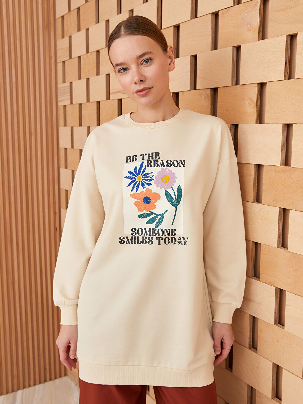 Tunique Sweatshirt Oversize à Manches Longues Imprimée pour Femmes avec Col Rond-1