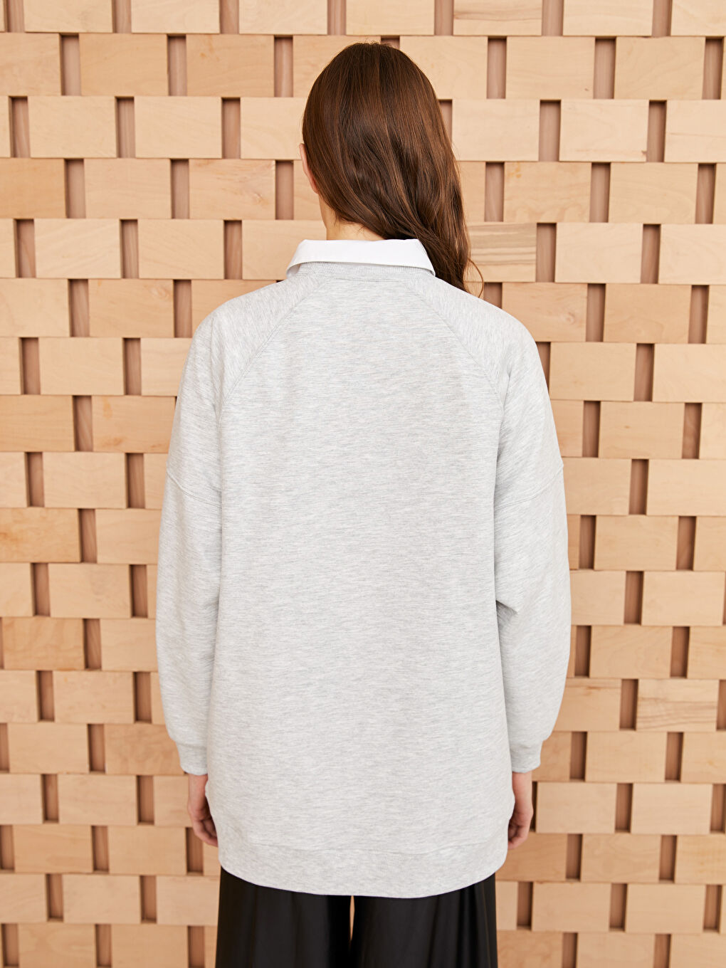 Gri Bisiklet Yaka Baskılı Uzun Kollu Oversize Kadın Sweatshirt Tunik-4