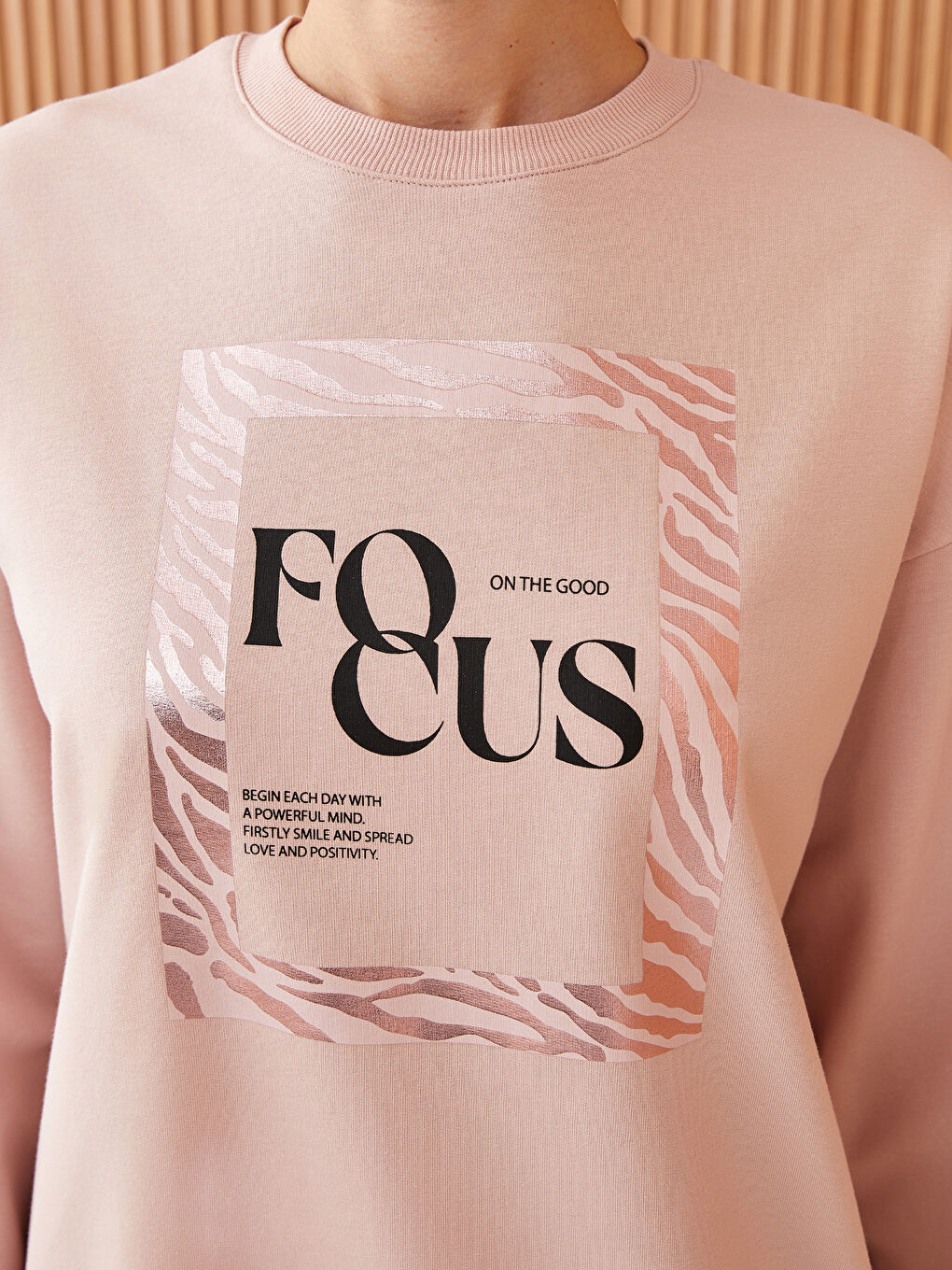 Pembe Bisiklet Yaka Baskılı Uzun Kollu Oversize Kadın Sweatshirt Tunik-3