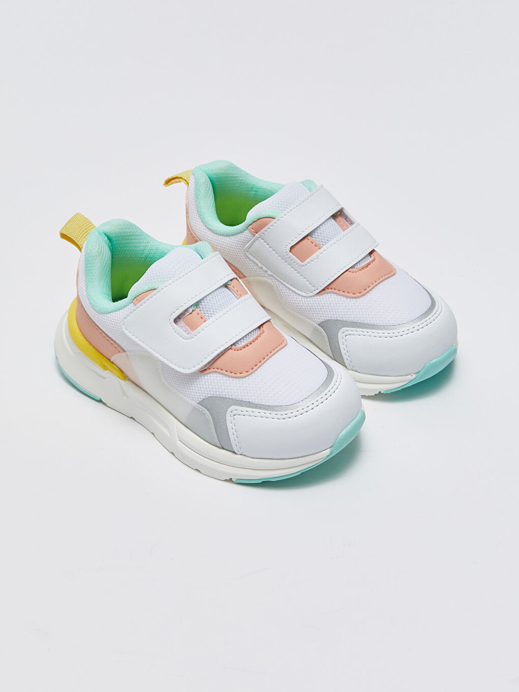 LCW STEPS Hook and Loop Baby Girls' Sneakers -S3FF21Z1-J5E