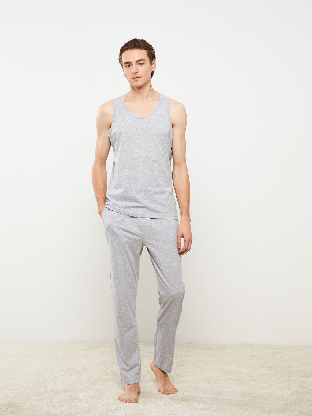 Gri Bisiklet Yaka Kolsuz Penye Erkek Atlet-2