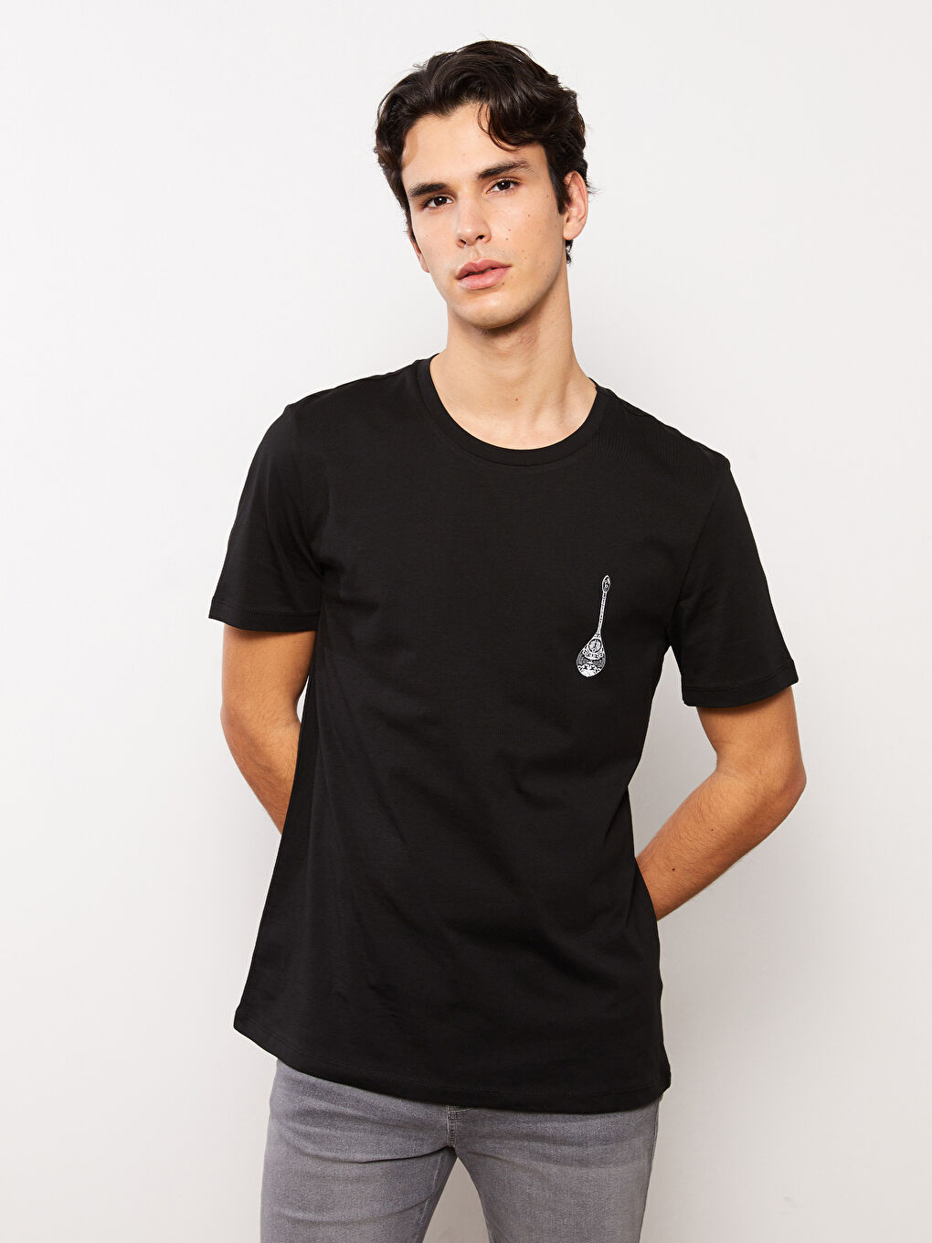 Siyah Bisiklet Yaka Kısa Kollu Baskılı Penye Erkek Tişört-1