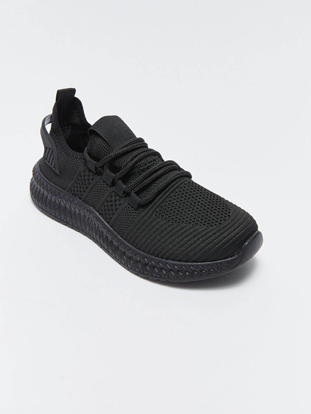 Siyah Sağ Tek Spor Ayakkabı-1