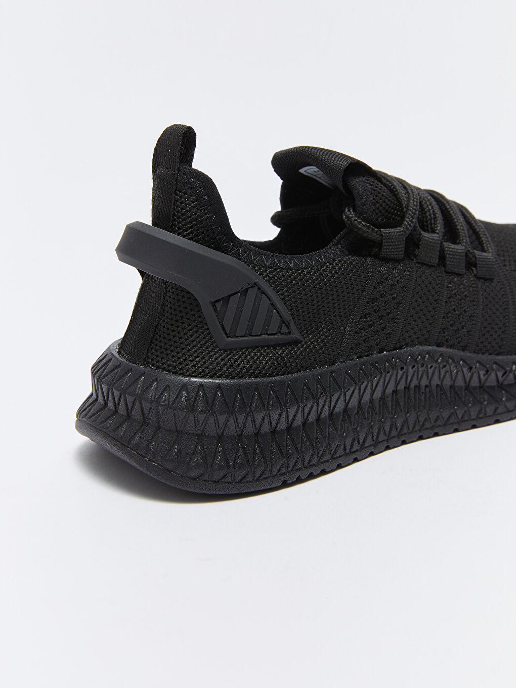 Siyah Sağ Tek Spor Ayakkabı-5