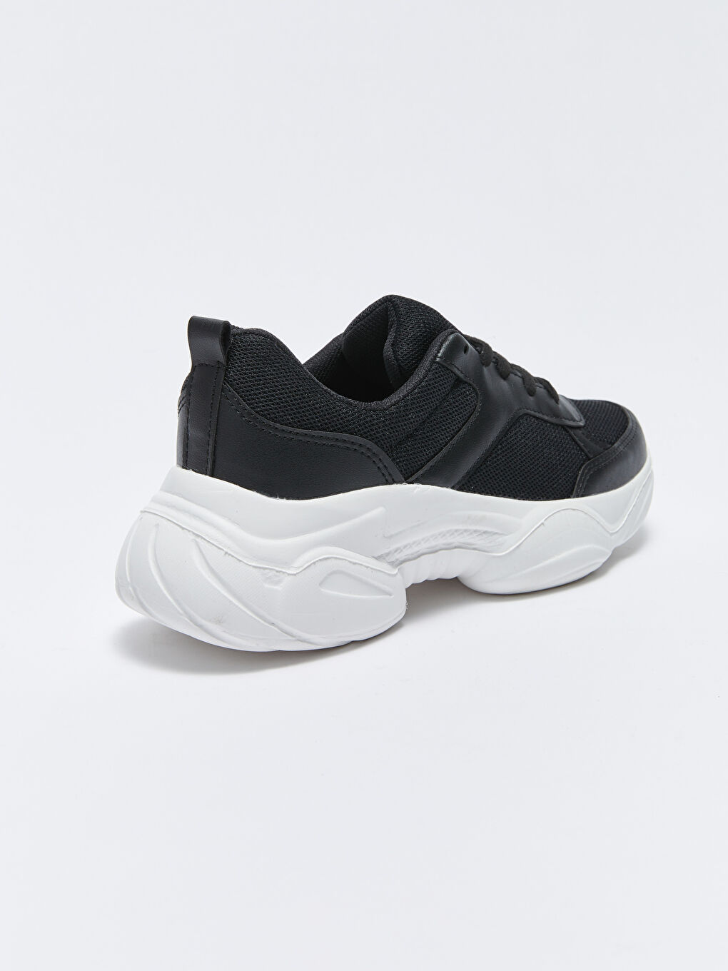 Siyah Sağ Tek Spor Ayakkabı-5