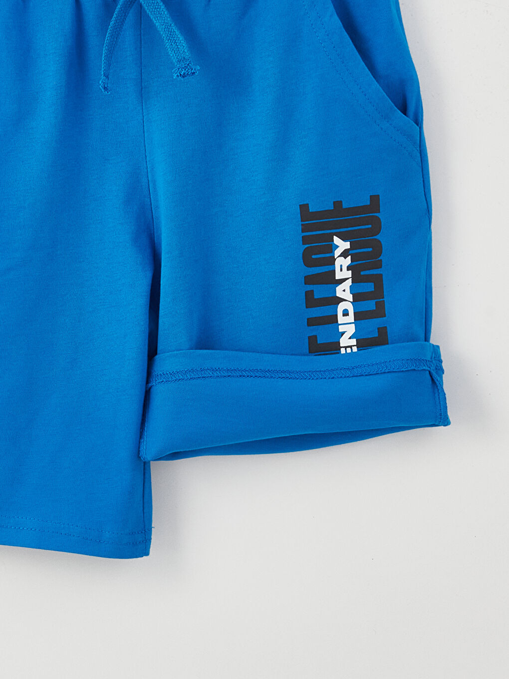 Beyaz Bisiklet Yaka Justice League Baskılı Kısa Kollu Erkek Çocuk Tişört ve Şort-3