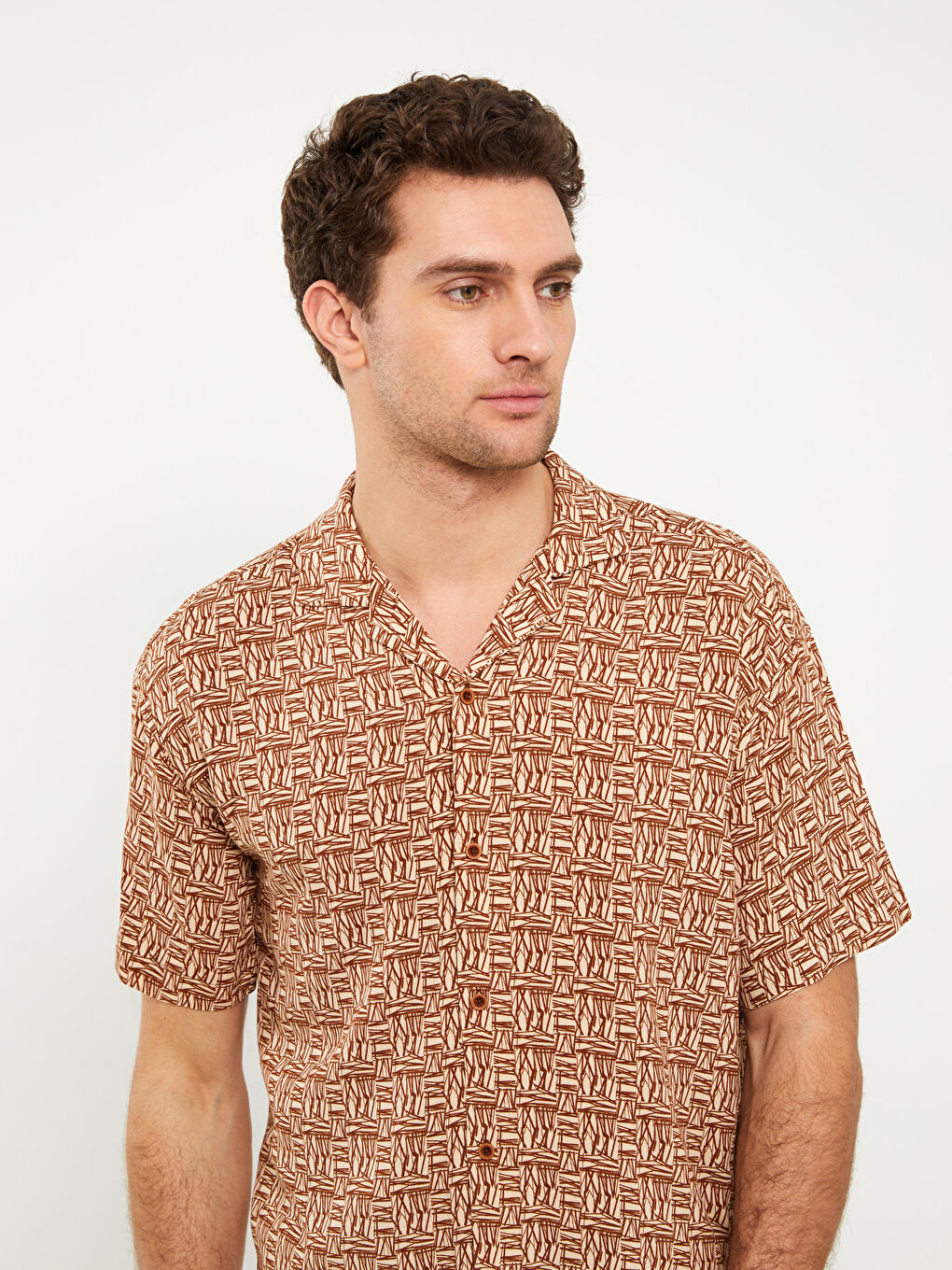 Loose Fit Short Sleeve Patterned Viscose Men's Shirt-2
