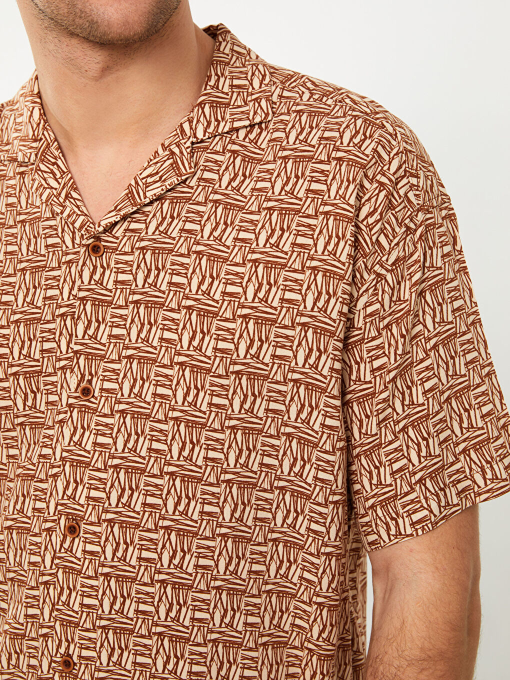 Loose Fit Short Sleeve Patterned Viscose Men's Shirt-3