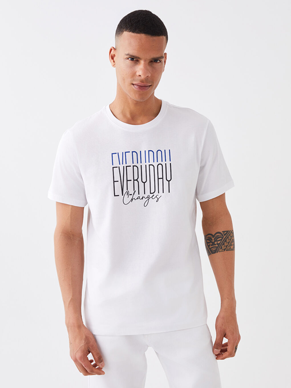 Beyaz Bisiklet Yaka Kısa Kollu Baskılı Penye Erkek Tişört-1