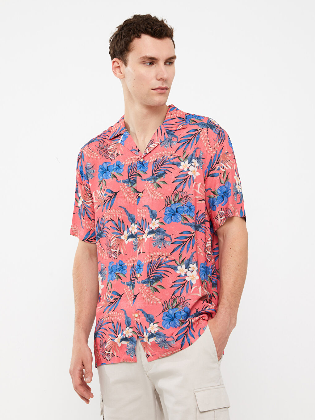 Karışık Regular Fit Kısa Kollu Desenli Viskon Erkek Gömlek-1