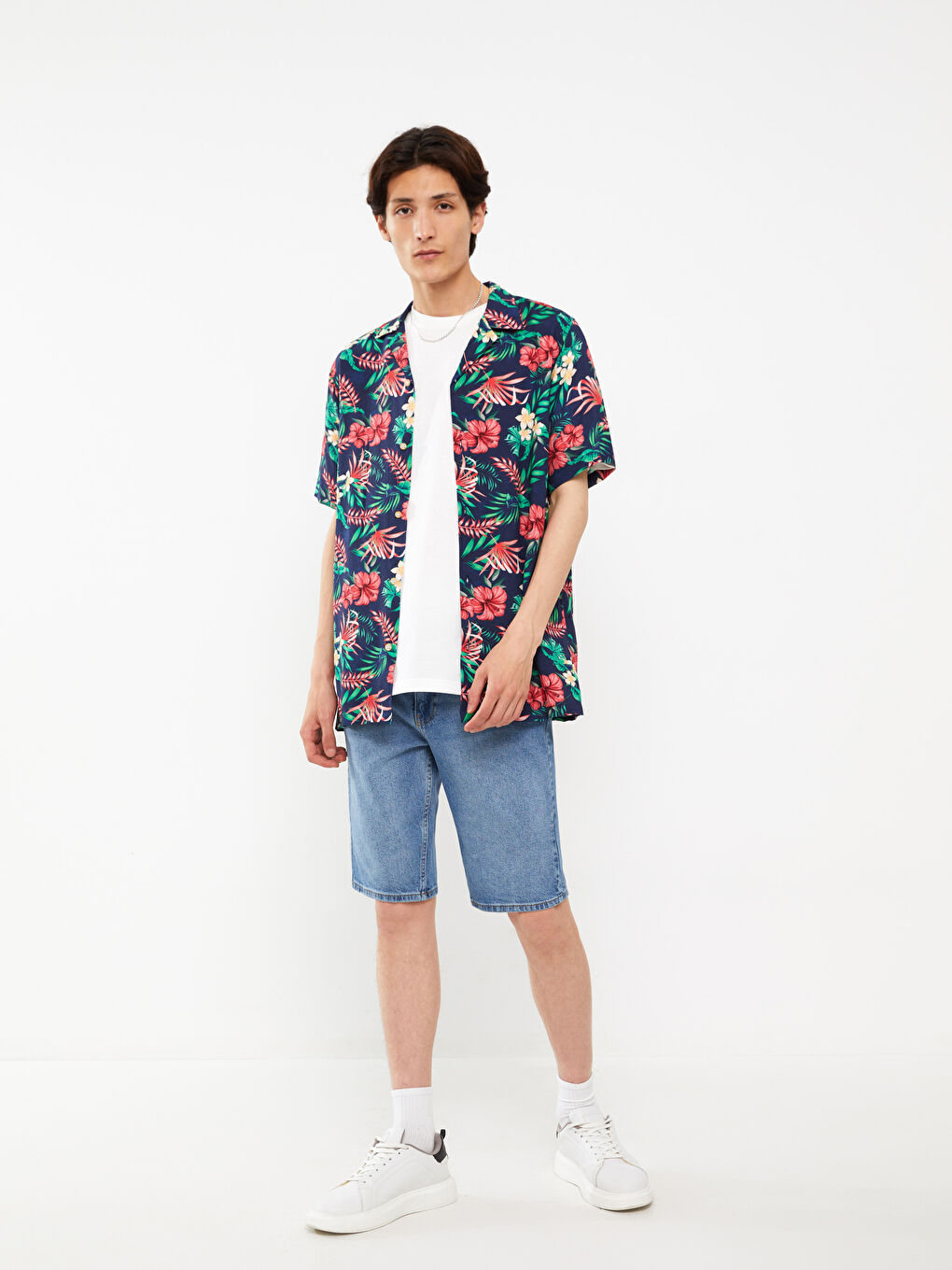 Karışık Regular Fit Kısa Kollu Desenli Viskon Erkek Gömlek-2