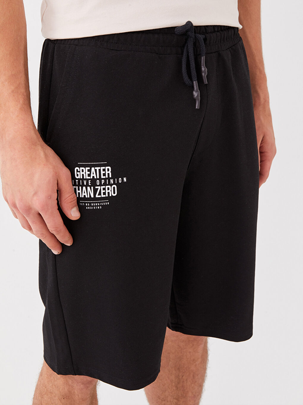 Siyah Standart Kalıp Erkek Şort-2