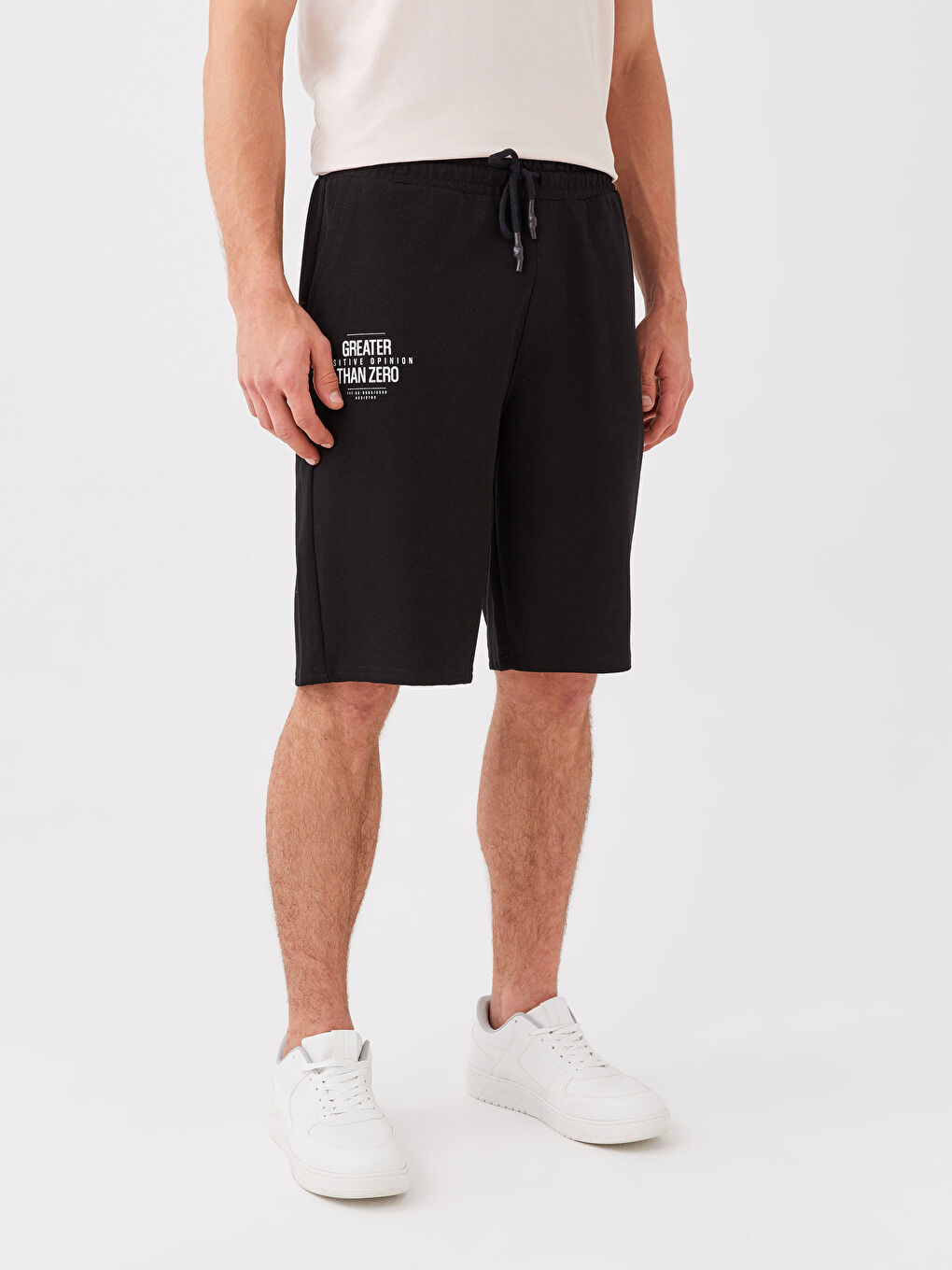 Siyah Standart Kalıp Erkek Şort-3