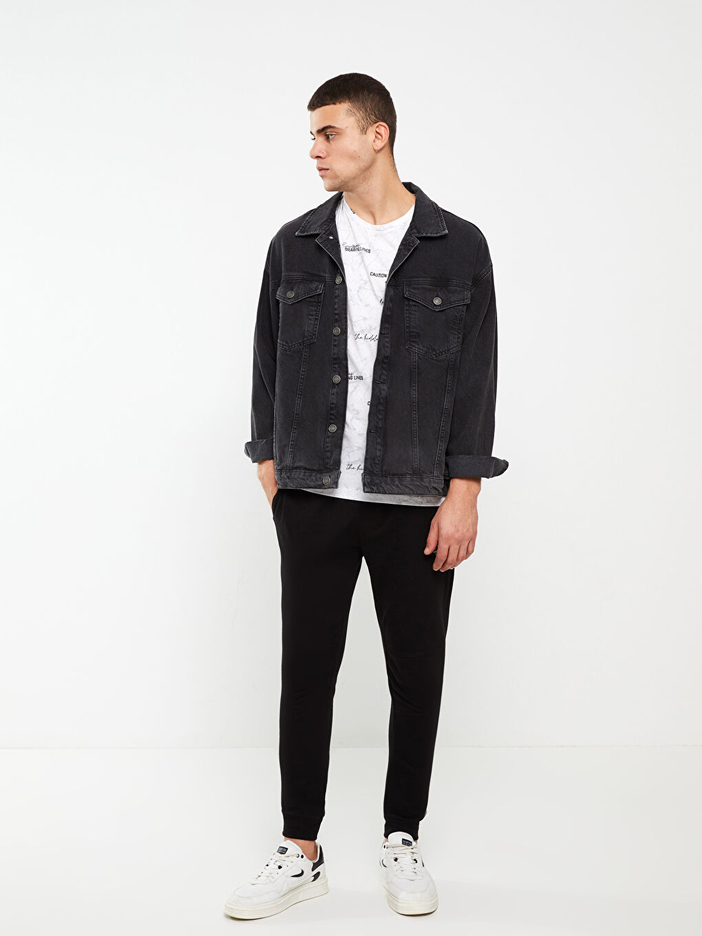 Siyah Standart Kalıp Erkek Jogger Eşofman Altı-1