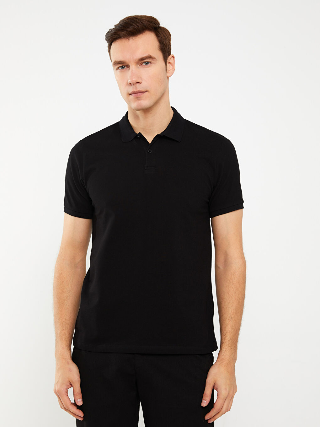 Siyah Polo Yaka Kısa Kollu Erkek Tişört-1