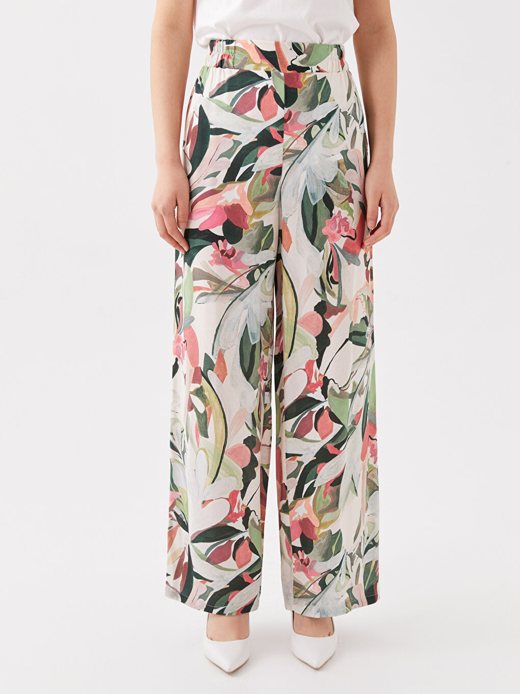 Relaxed Fit Patterned Women's Trousers-3