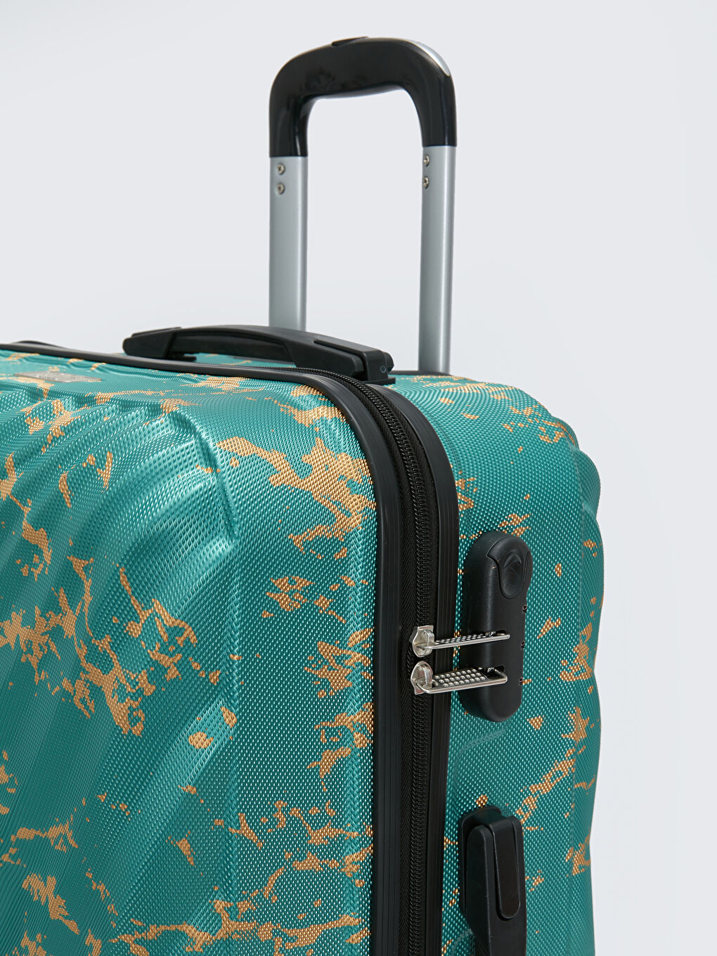LCW ACCESSORIES حقيبة سفر مطبوعة بتفاصيل قفل حجم متوسط -S3FJ35Z8-V2C