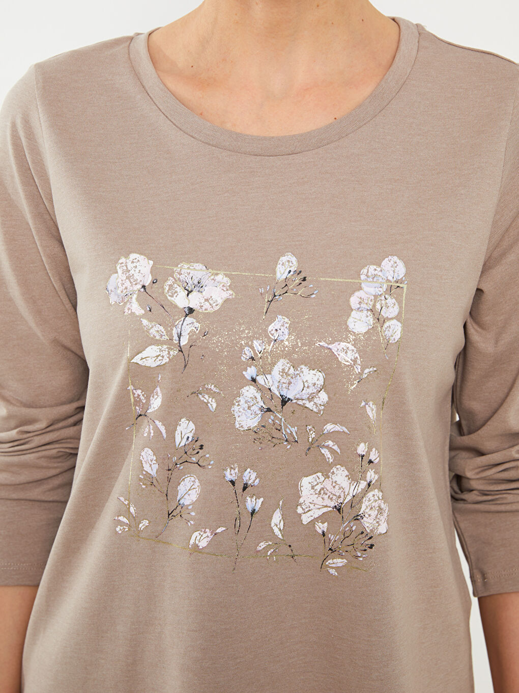 Bej Bisiklet Yaka Baskılı Uzun Kollu Kadın Tişört-3
