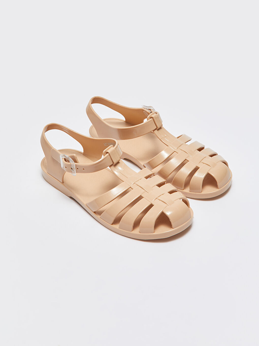 Bej Bant Detaylı Tokalı Kadın Sandalet