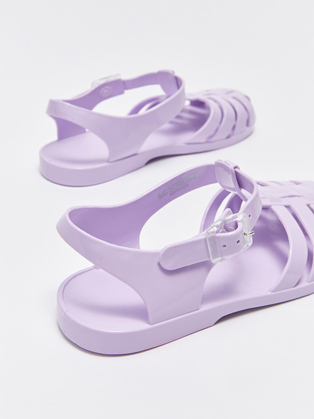 Lila Bant Detaylı Tokalı Kadın Sandalet-4