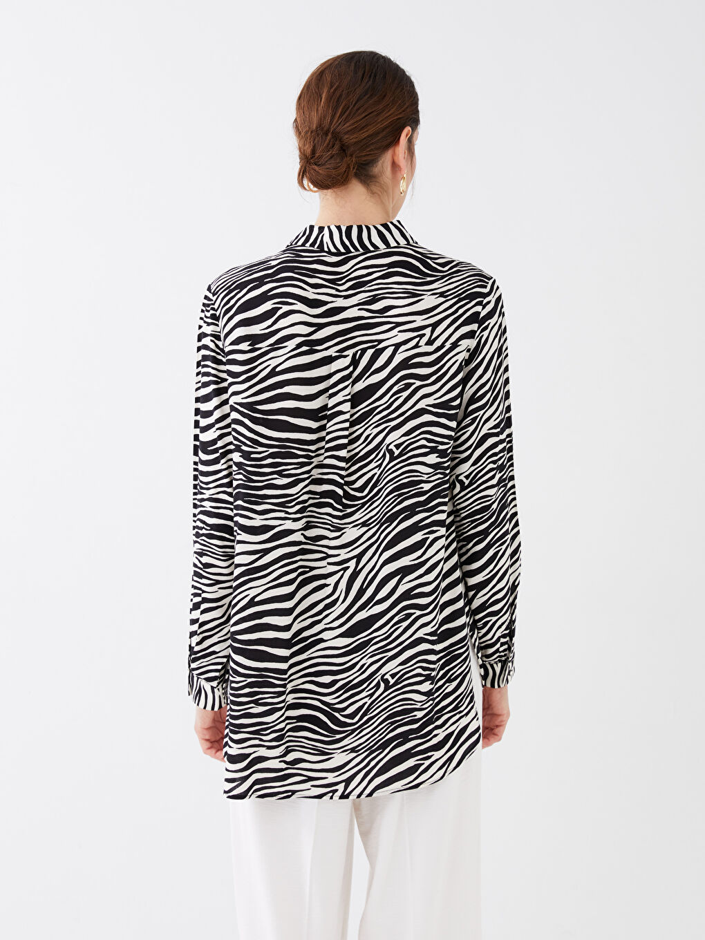 Siyah Desenli Uzun Kollu Kadın Gömlek-4