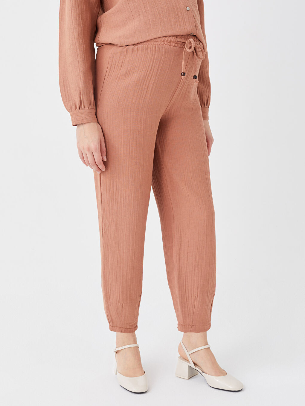 Kahverengi Beli Lastikli Düz Müslin Hamile Pantolon-2