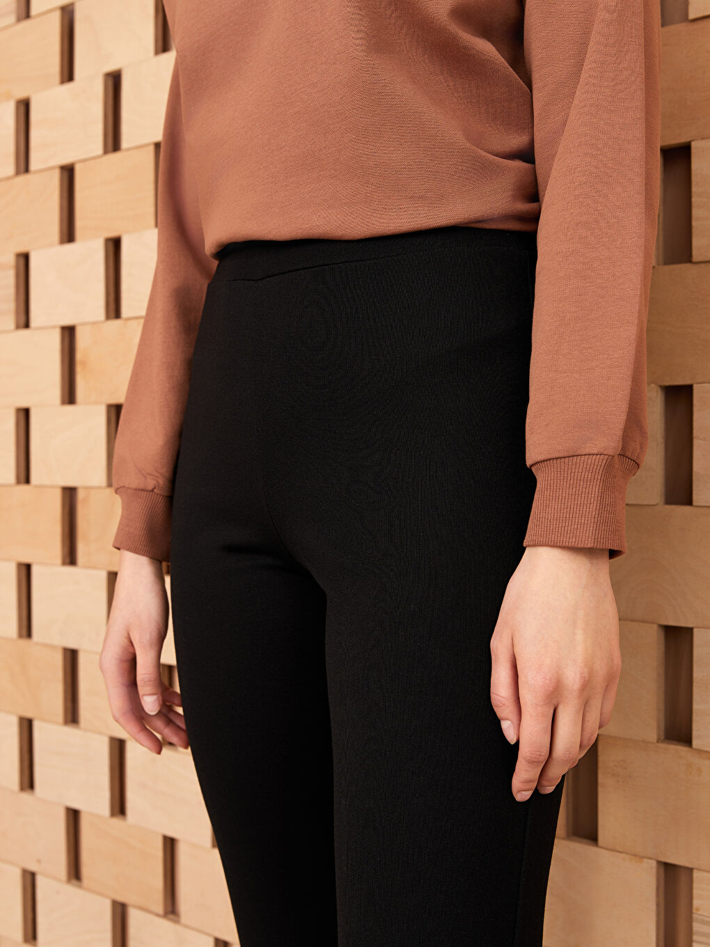 Beli Lastikli Düz Geniş Paça Kadın Pantolon-2