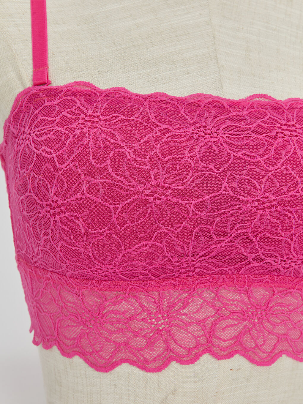 Wireless Non-Padded Lace Bandeau Bra -S3FN19Z8-R29