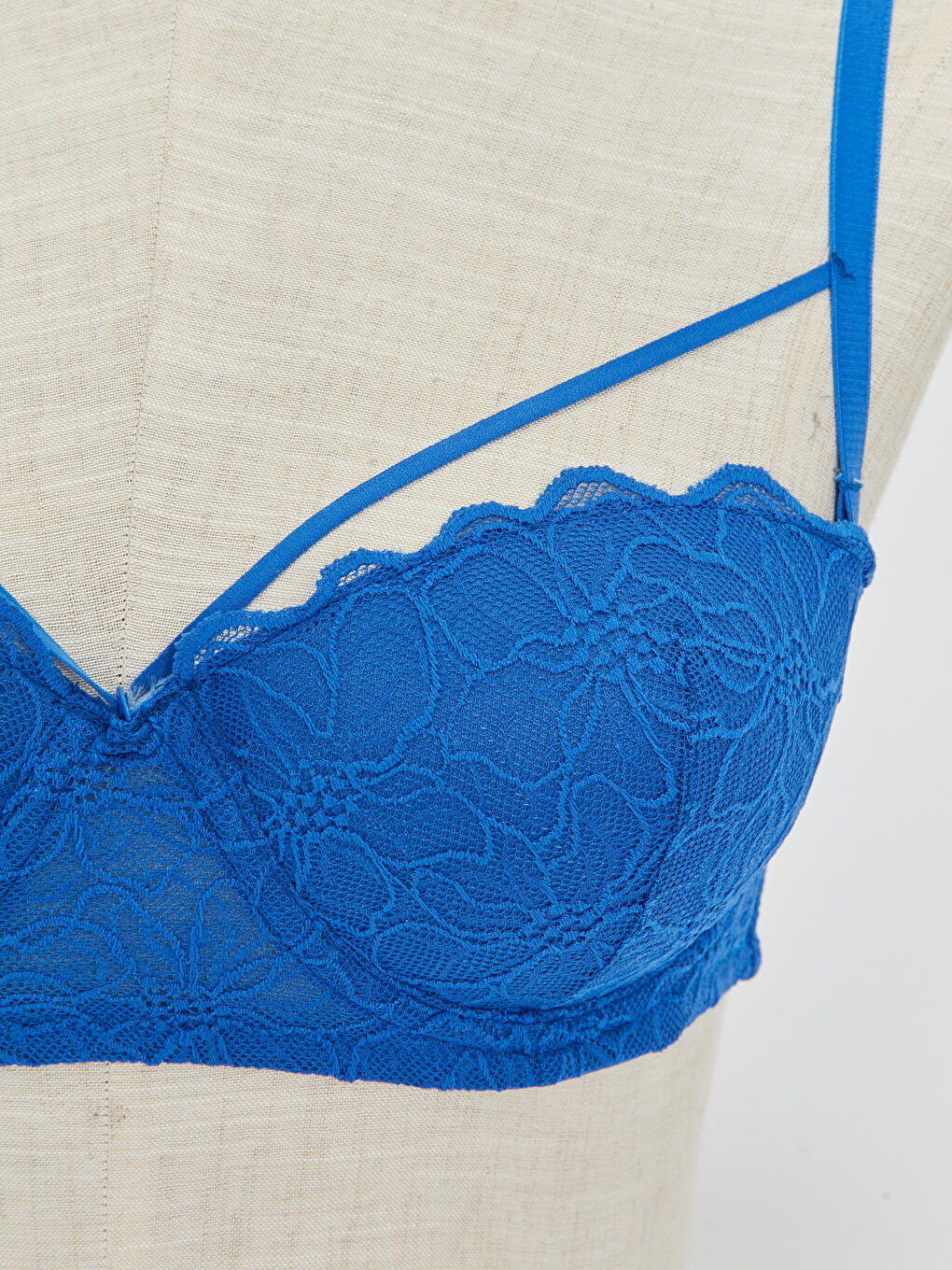 Underwire Unfilled Lace Strapless Bra -S3FN22Z8-R4E