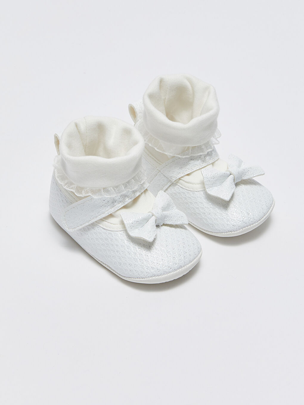 LCW STEPS Baby Girl First Step Shoes with Bow Detailed Socks -S3FN38Z1-FDU