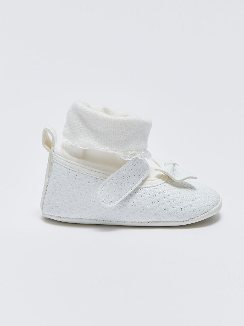 LCW STEPS Baby Girl First Step Shoes with Bow Detailed Socks -S3FN38Z1-FDU