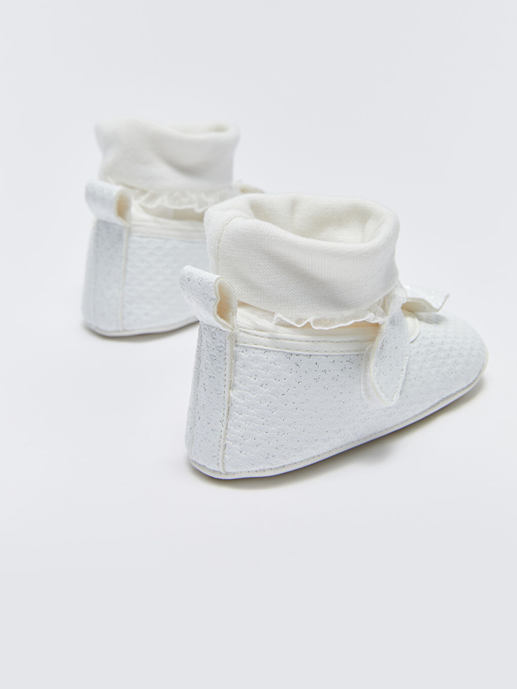 LCW STEPS Baby Girl First Step Shoes with Bow Detailed Socks -S3FN38Z1-FDU