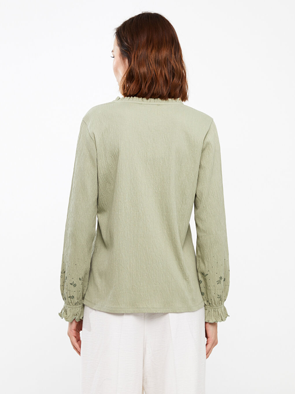 Yeşil Bağlamalı Yaka Nakışlı Uzun Kollu Kadın Bluz-4