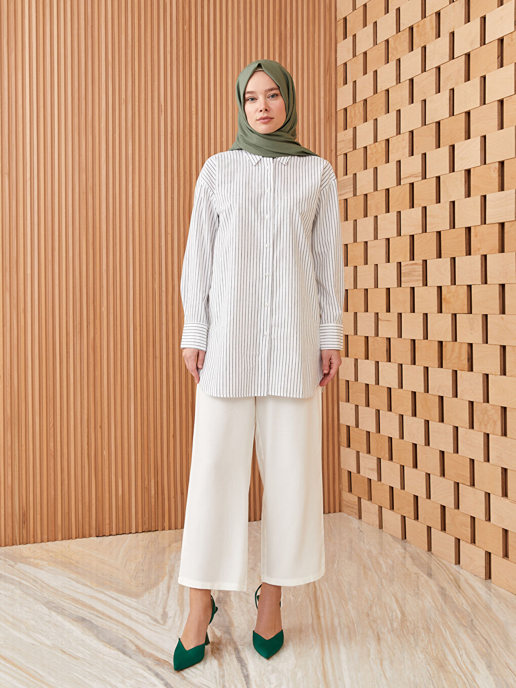 Yeşil Düz Dokuma Kadın Şal-2