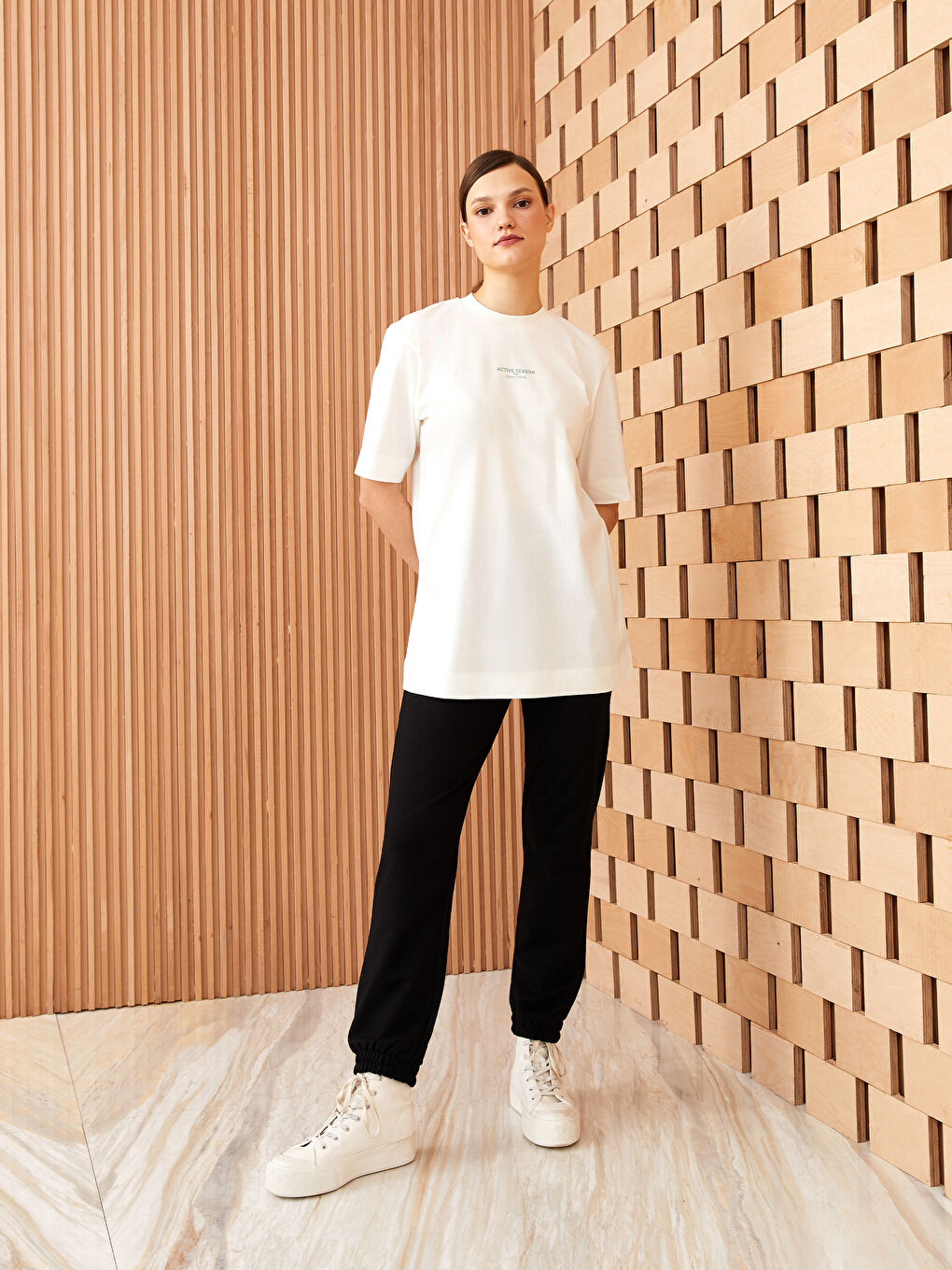 Crew Neck Printed Short Sleeve Women's Tunic-2