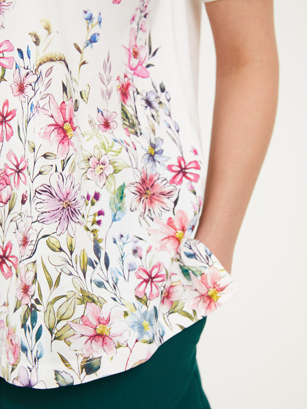 Crew Neck Floral Short Sleeve Women's T-Shirt-3