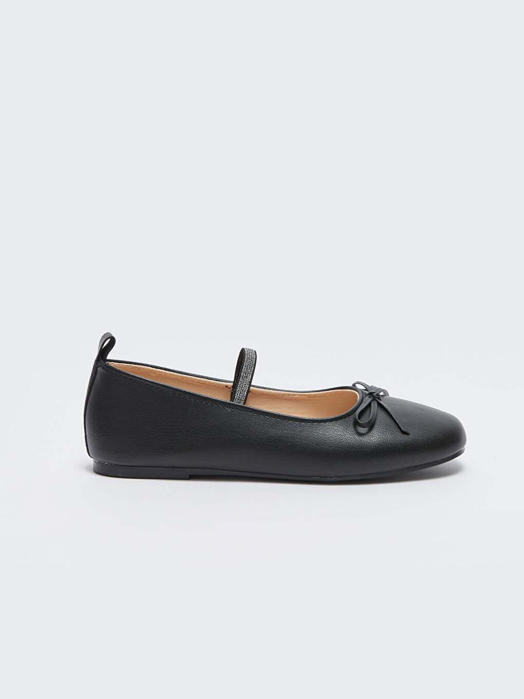 Siyah Deri Görünümlü Kız Çocuk Babet-1