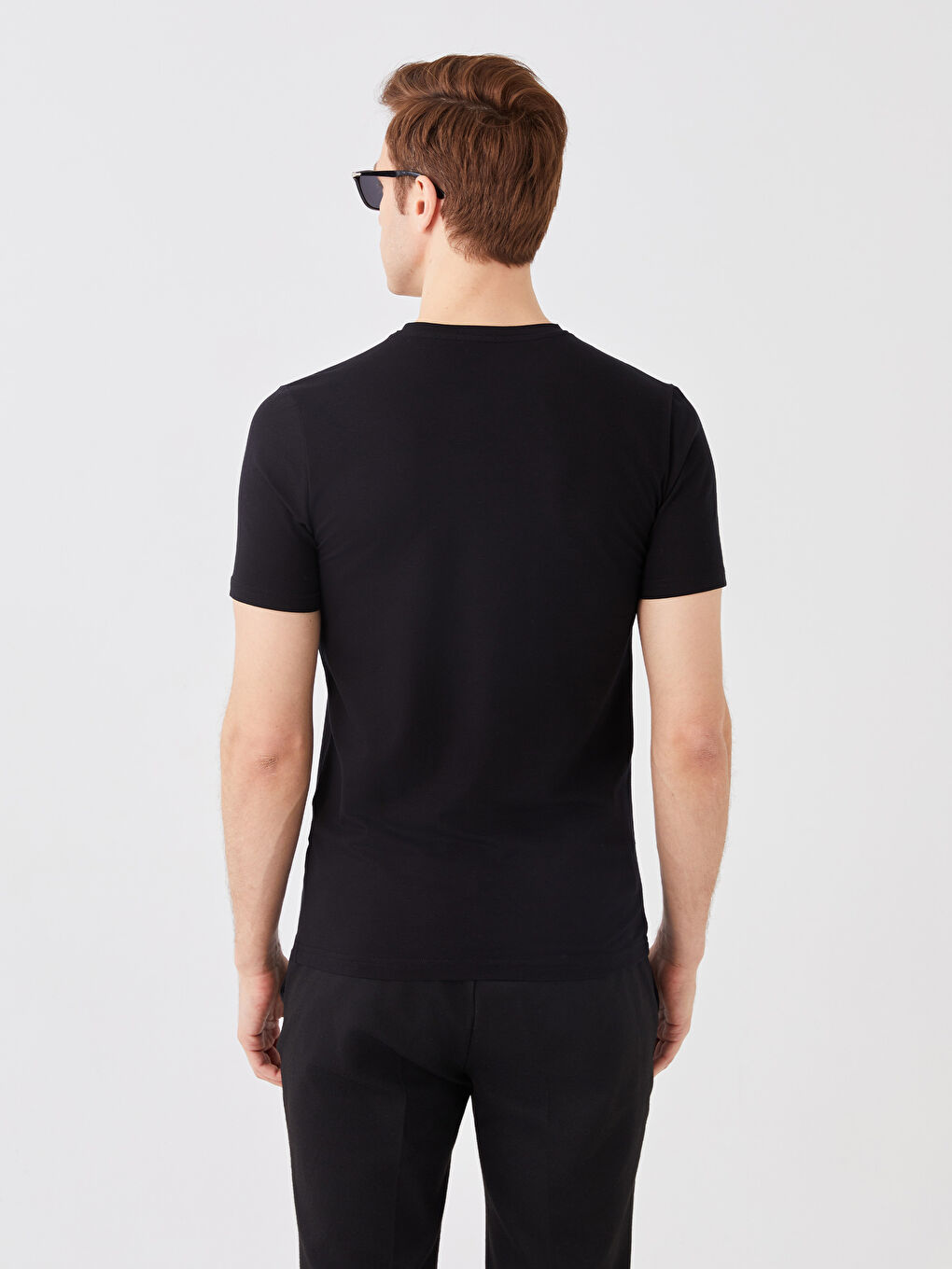 Siyah V Yaka Kısa Kollu Penye Erkek Tişört-4