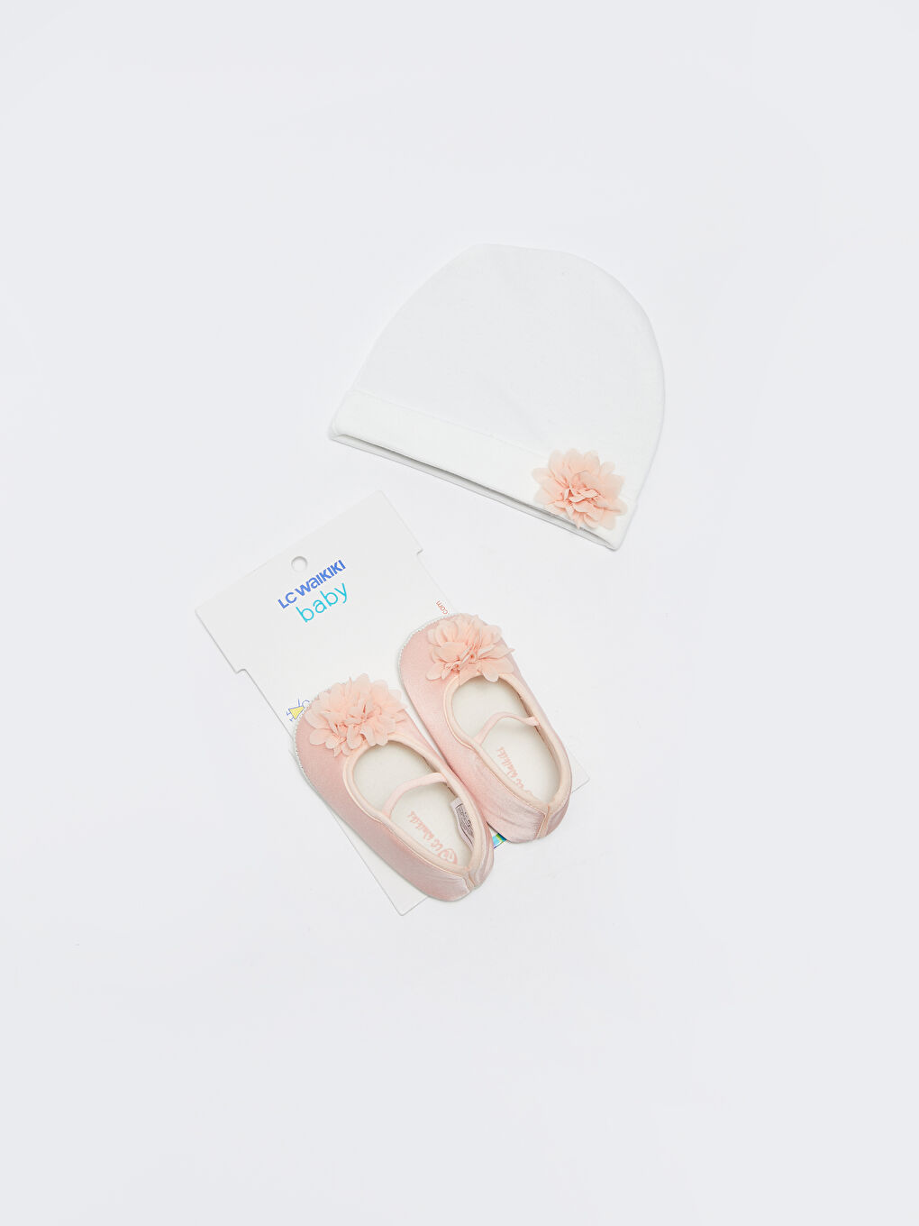 Ekru Lastikli Kız Bebek Yürüme Öncesi Ayakkabısı ve Bere