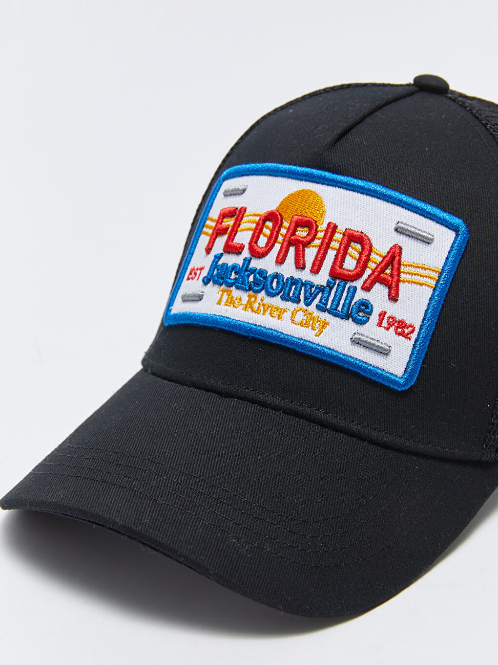 Siyah Nakışlı Erkek Kep Şapka-4