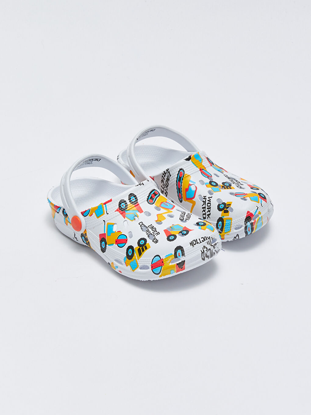 Beyaz Baskılı Erkek Çocuk Plaj Sandaleti