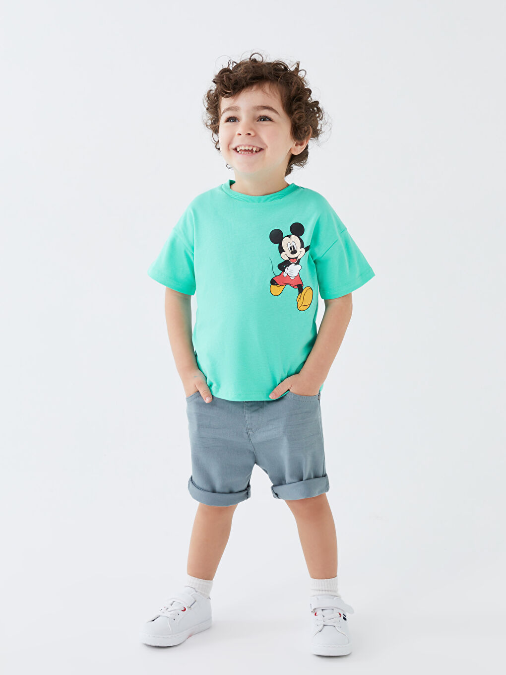 Turkuaz Bisiklet Yaka Kısa Kollu Mickey Mouse Baskılı Erkek Bebek Tişört