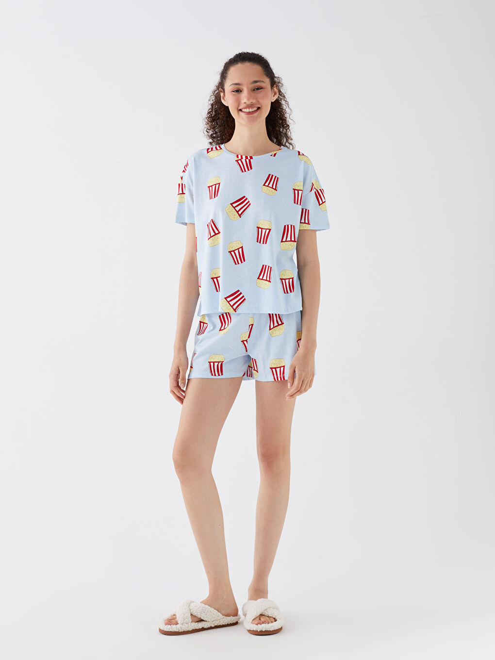 Set de pijamale scurte pentru femei cu guler rotund, mânecă scurtă și model-2