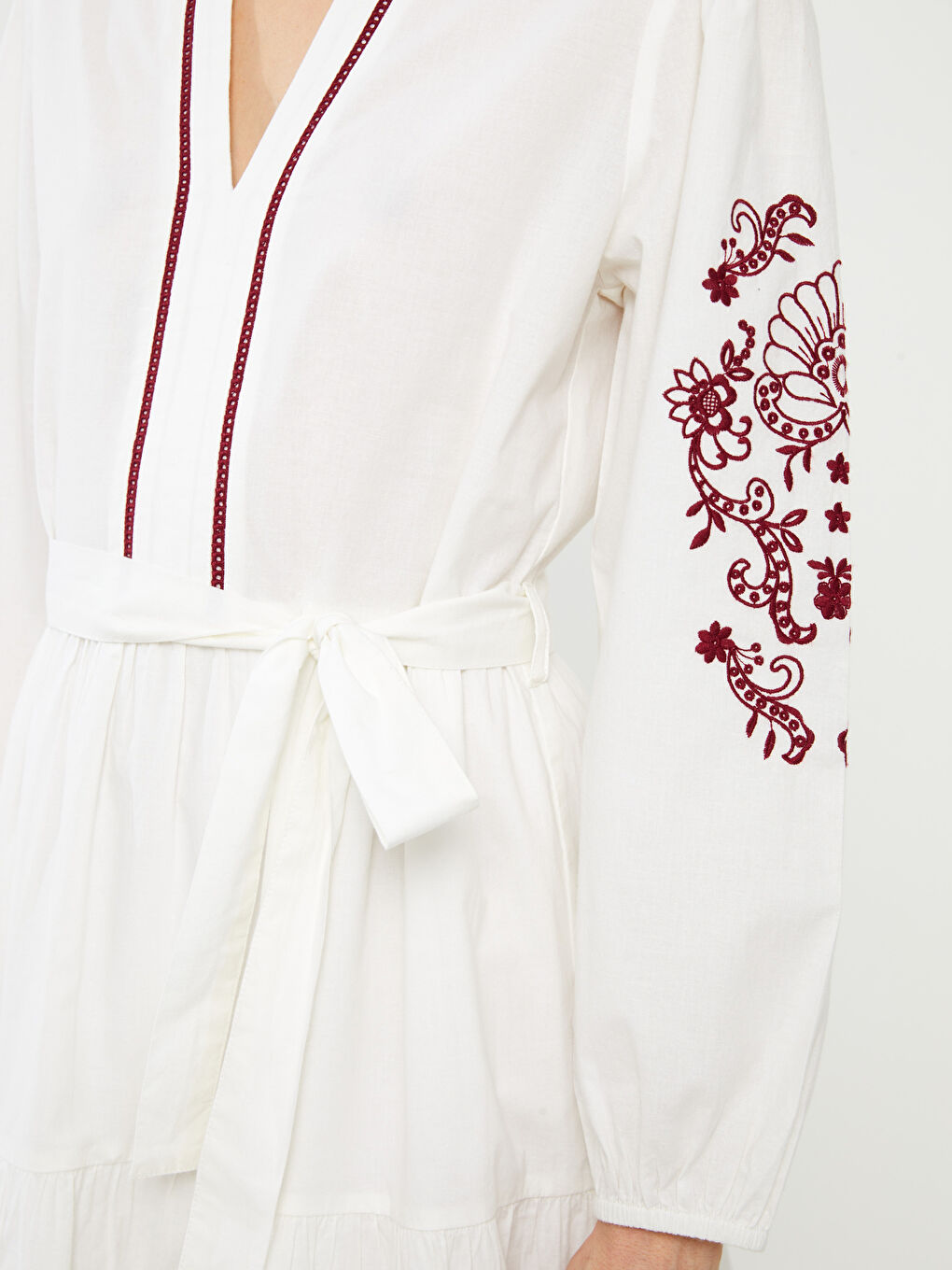 LCWAIKIKI Classic Embroidered Long Sleeve Poplin Women's Dress -S3FQ48Z8-KE8