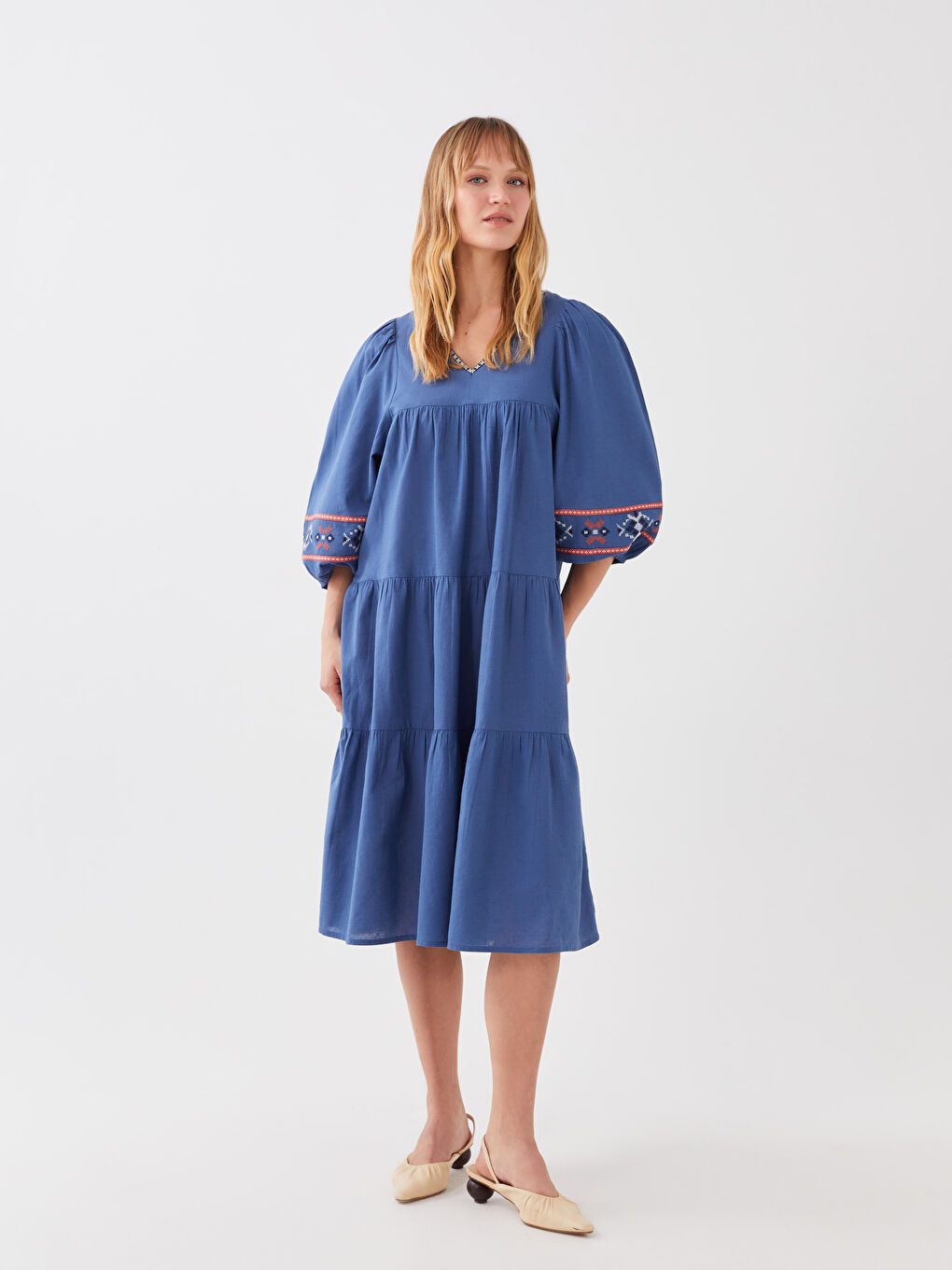 LCWAIKIKI Classic V-Neck Embroidered Balloon Sleeve Voile Women's Dress -S3FQ49Z8-V45