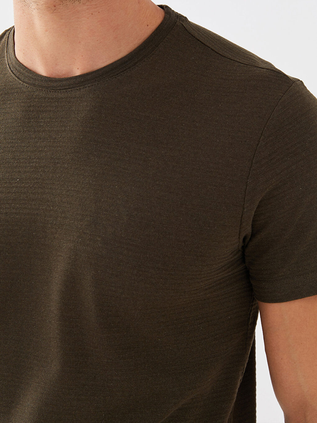 Haki Bisiklet Yaka Kısa Kollu Erkek Tişört-3