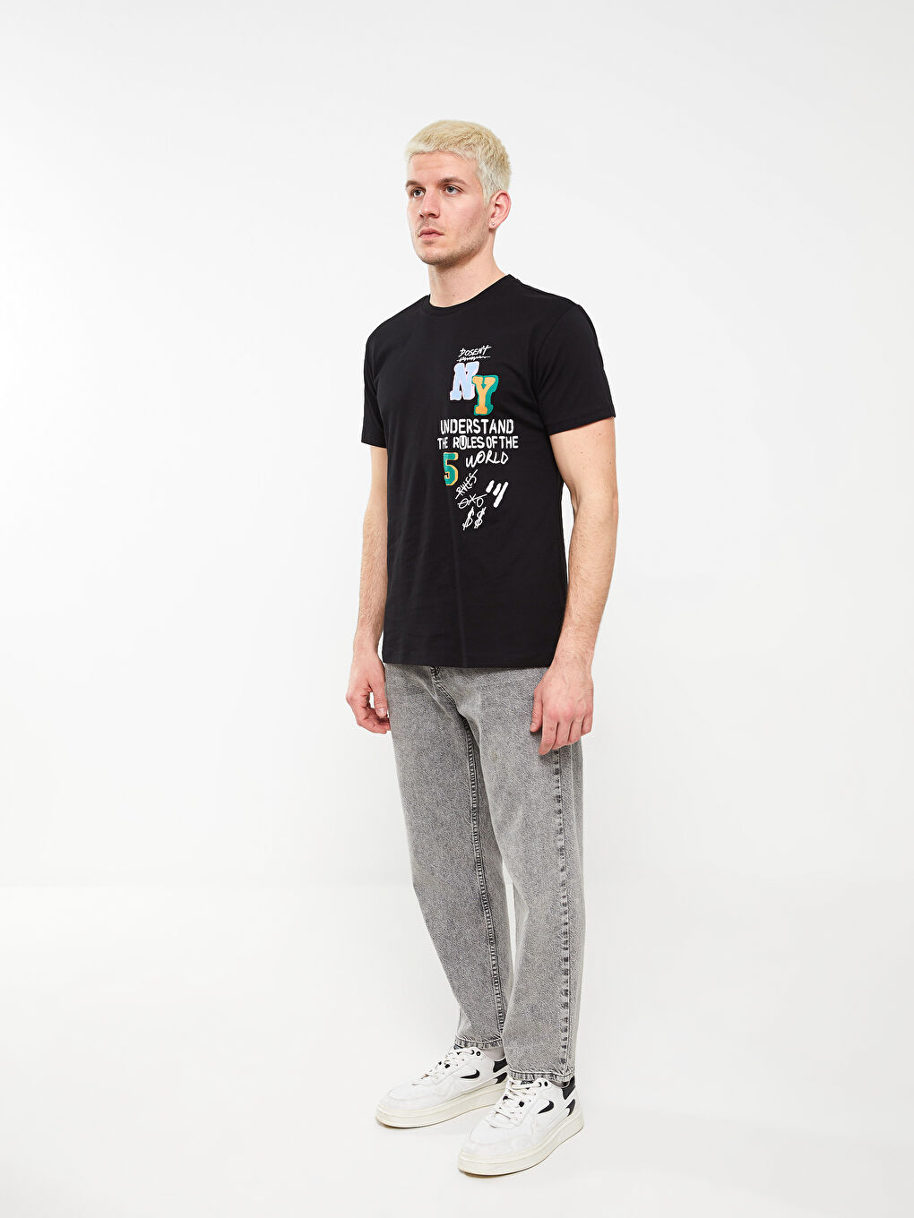 Siyah Bisiklet Yaka Kısa Kollu Baskılı Penye Erkek Tişört-2