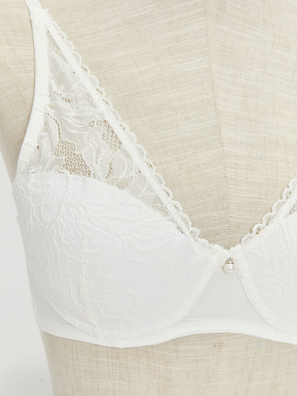 Ekru Balenli Dolgusuz Dantelli Fantezi Tişört Sütyen-2